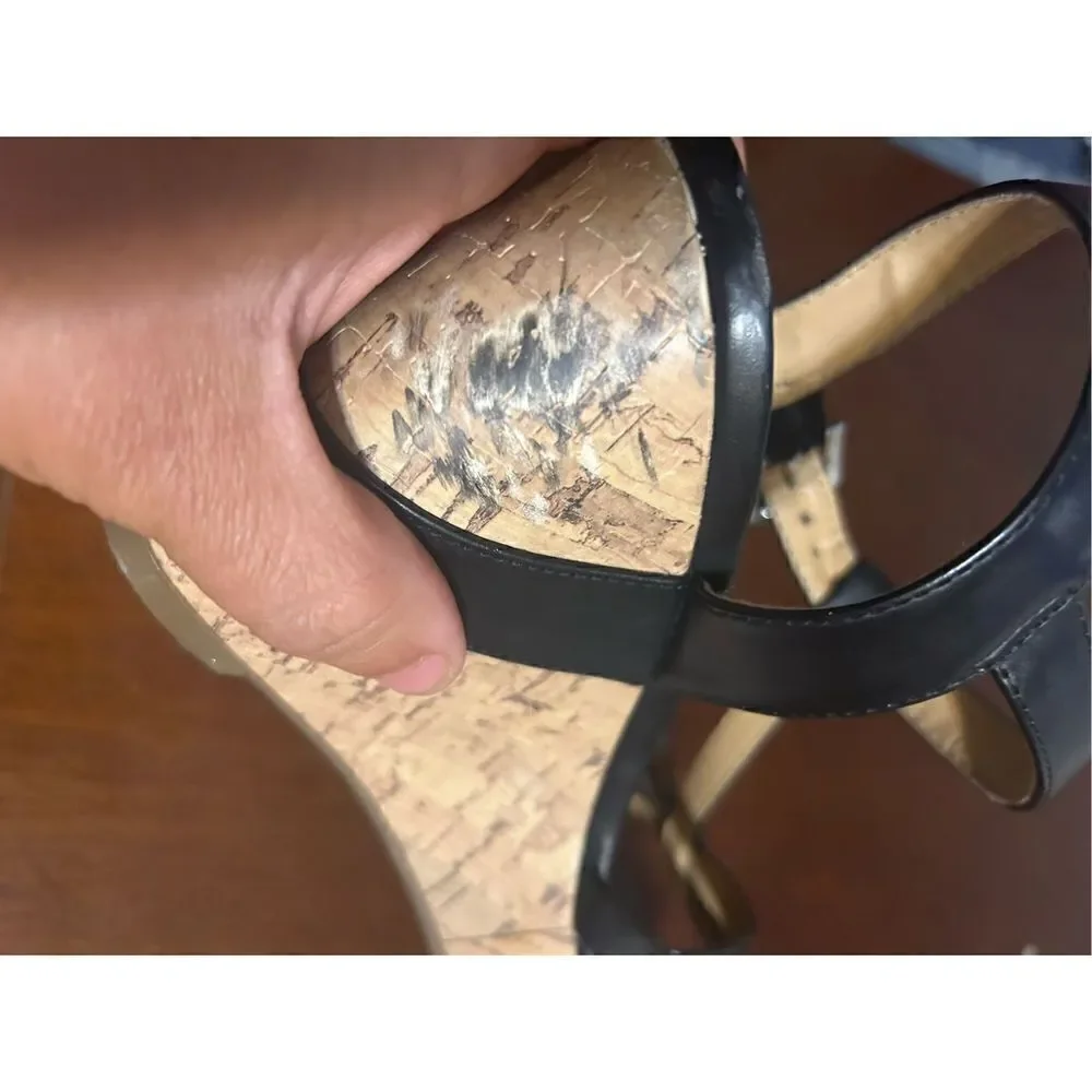 Unisa strappy wedges size 7